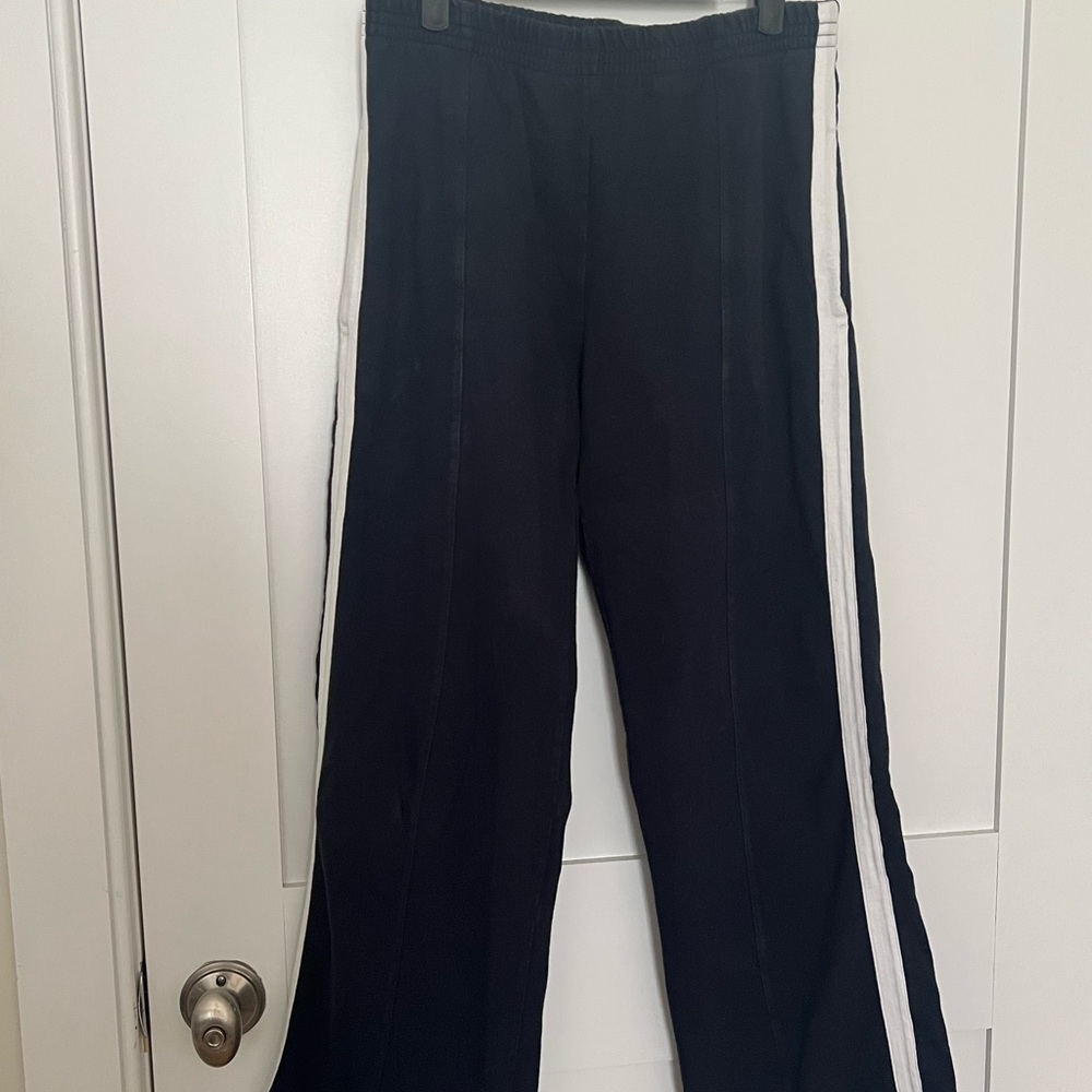 Brandy Melville Black Elastic Waist Pants